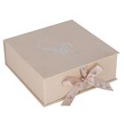 طقم هدايا للبنات أفرول بالشعار باللون الأبيض والذهبي, 1, hi-res