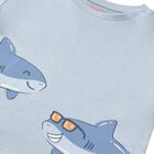 تيشيرت اولاد بطبعه القرش باللون الازرق, 1, hi-res