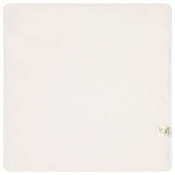 بطانية باللون وردية بشعار للبنات 