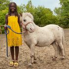 فستان بنات برودري انجليز باللون الأصفر, 1, hi-res