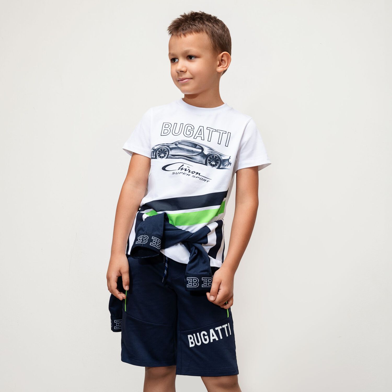 تيشيرت أولاد بالشعار باللون الأبيض, 1, hi-res