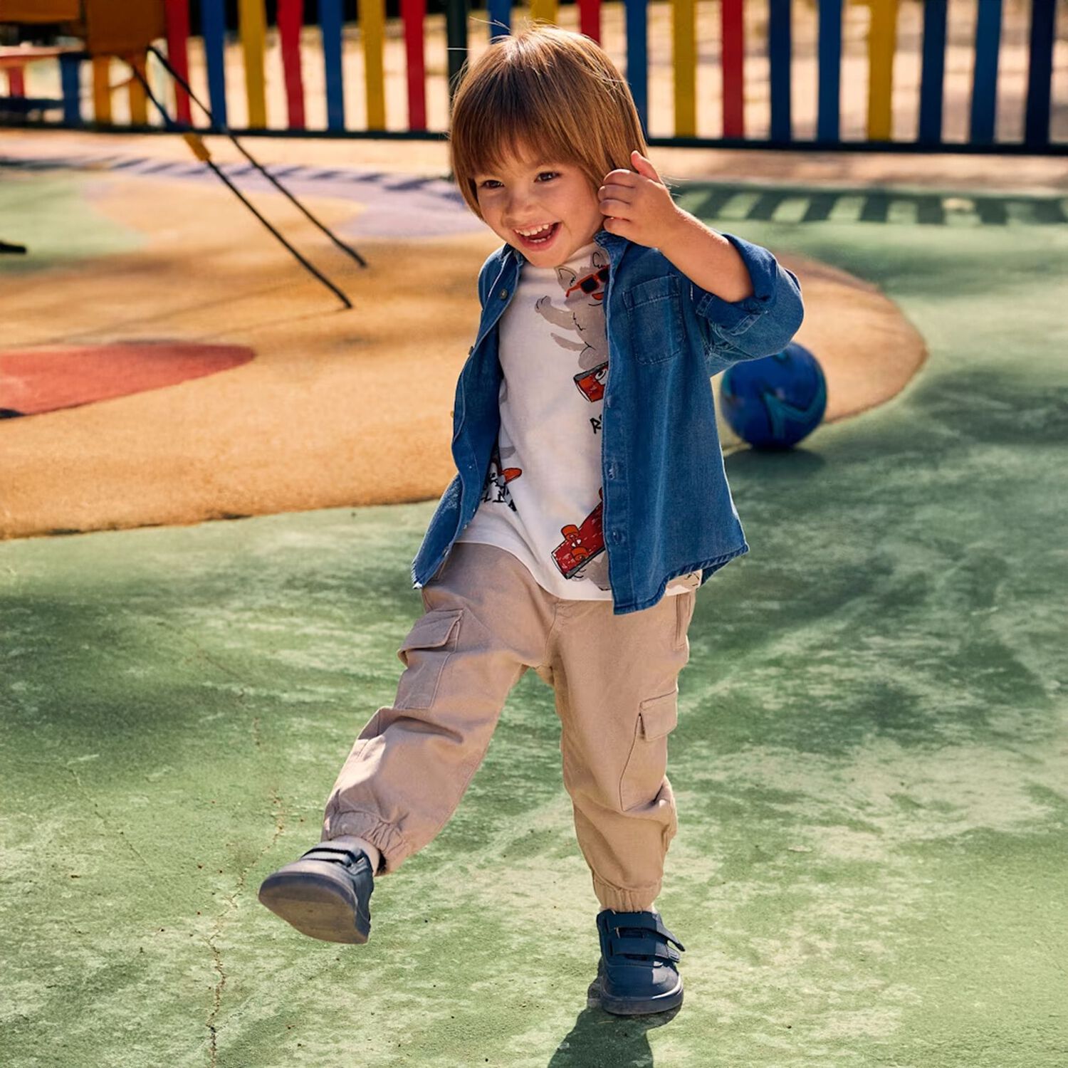 Younger Boys Beige Cargo Joggers, 2, hi-res