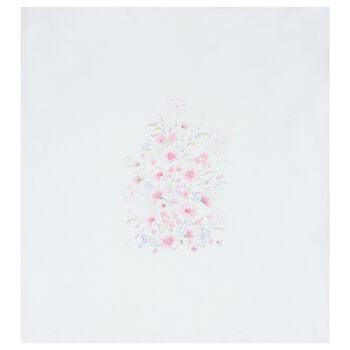 First Baby بطانية بنات بطبعة باللون الأبيض, 1 بطانية بنات بطبعة باللون الأبيض