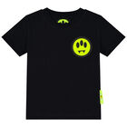 تيشيرت بالشعار باللون الأسود للأولاد, 3, hi-res