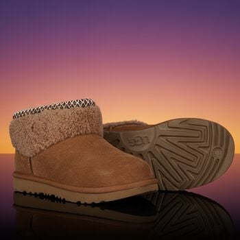 بوت قصير من الجلد السويدي الكلاسيكي بلون بني كستنائي للبنات