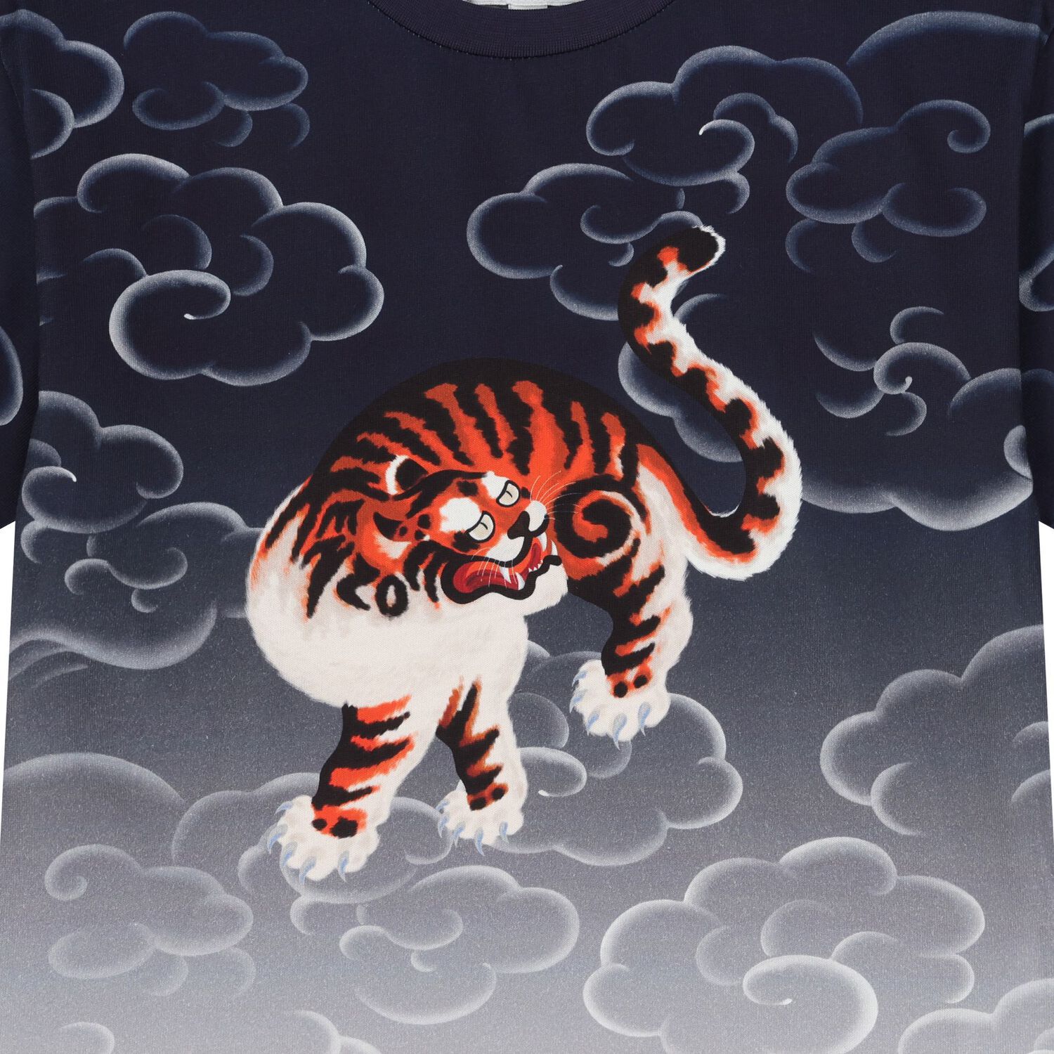 تيشيرت بالشعار بطبعه نمر باللون الكحلى والابيض , 1, hi-res image number null