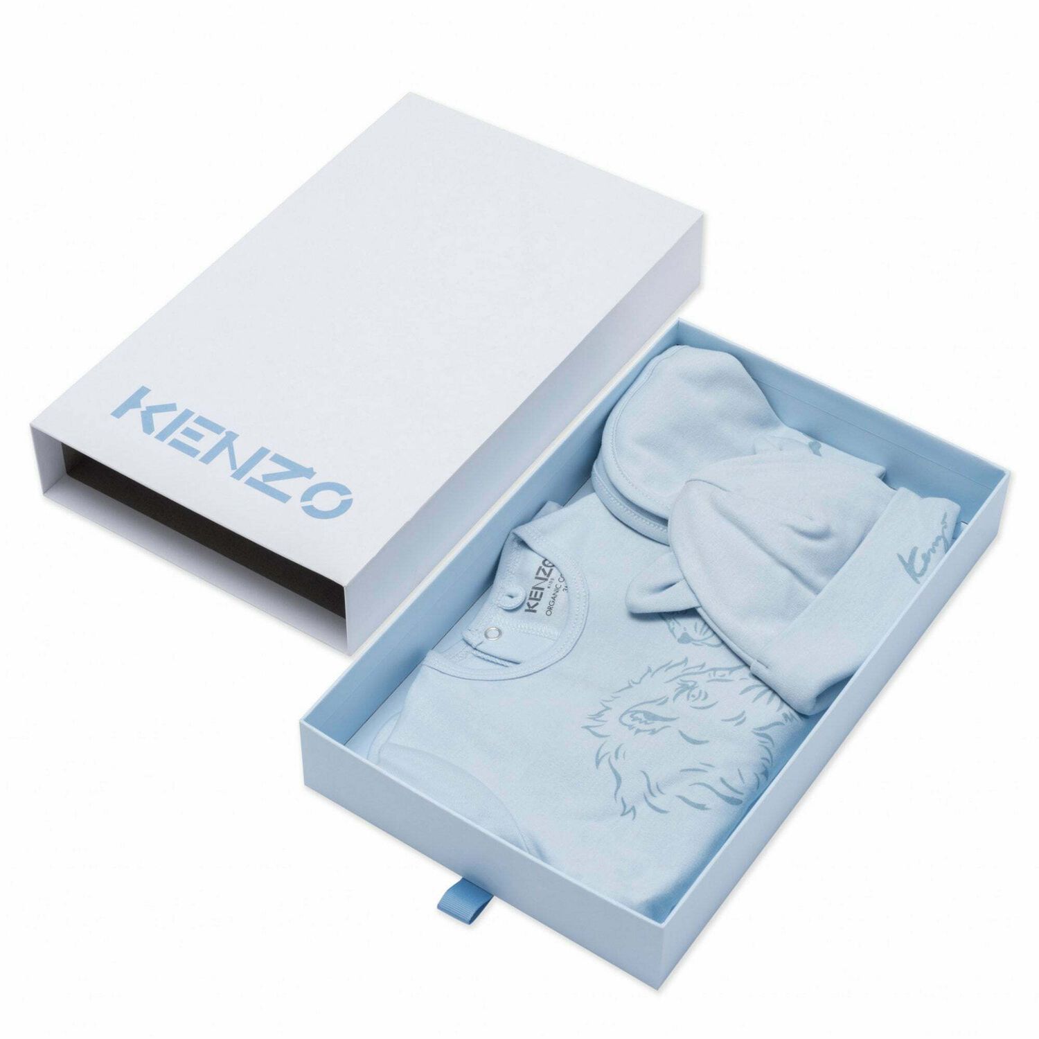 طقم هدية افرول وقبعة ومريلة بالشعار باللون الازرق للاولاد, 1, hi-res