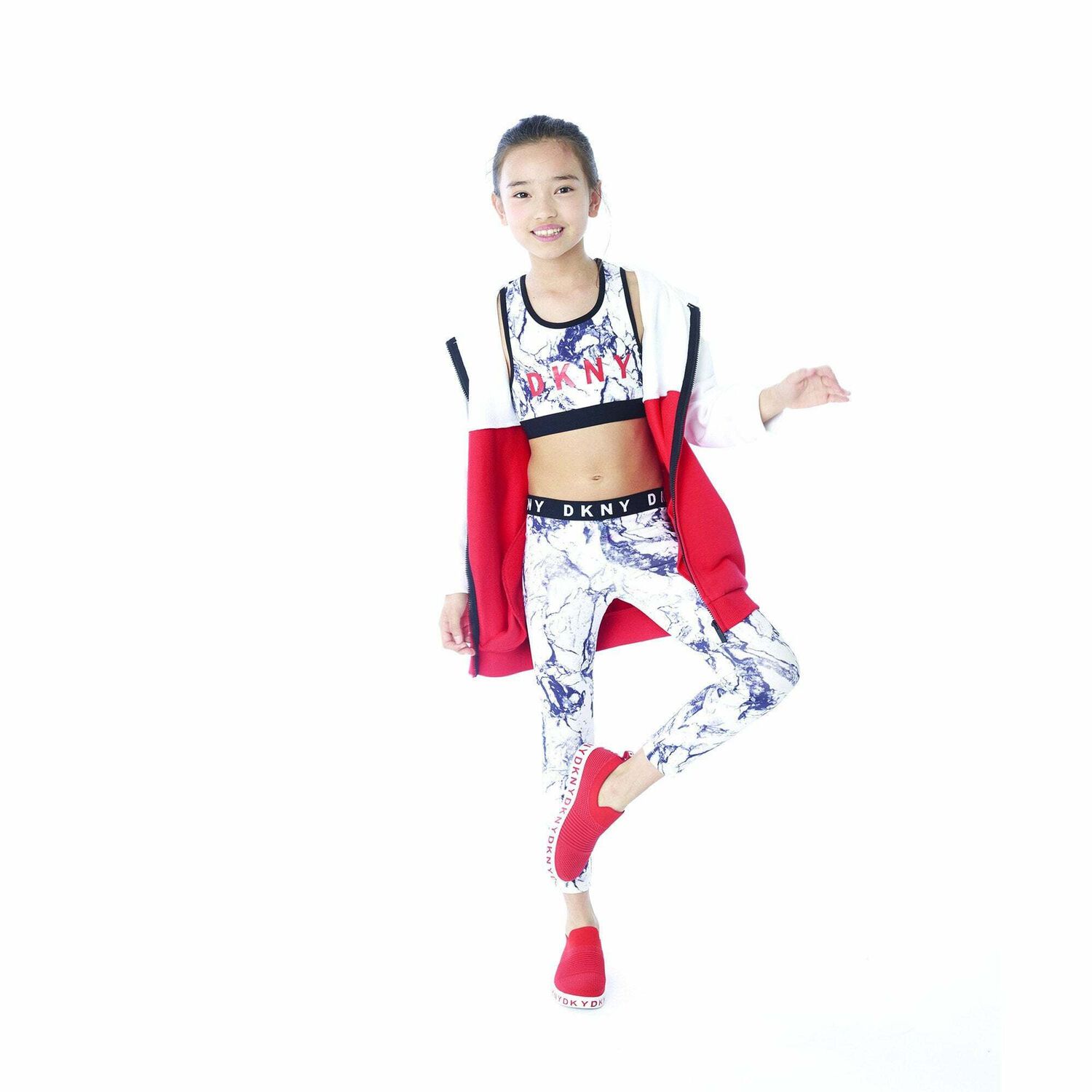 توب بالشعار باللون الاسود والابيض للبنات, 1, hi-res