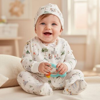 Ivory Central Park Baby Bib