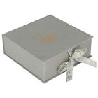 طقم هدايا للأولاد أفرول بالشعار باللون الأبيض والذهبي, 1, hi-res