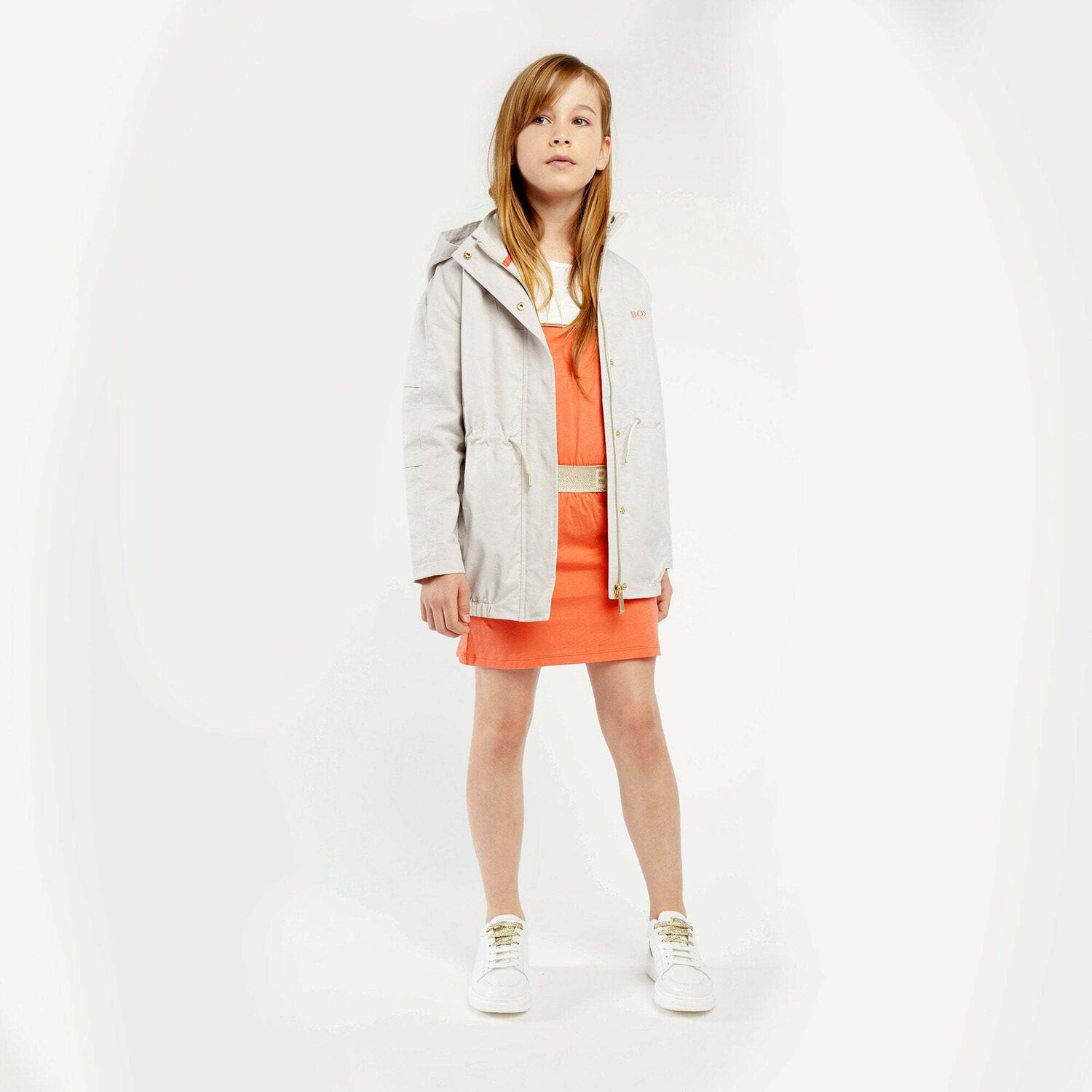 فستان بالشعار باللون البرتقالى والابيض للبنات, 1, hi-res