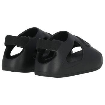 شبشب اولاد باللون الاسود 