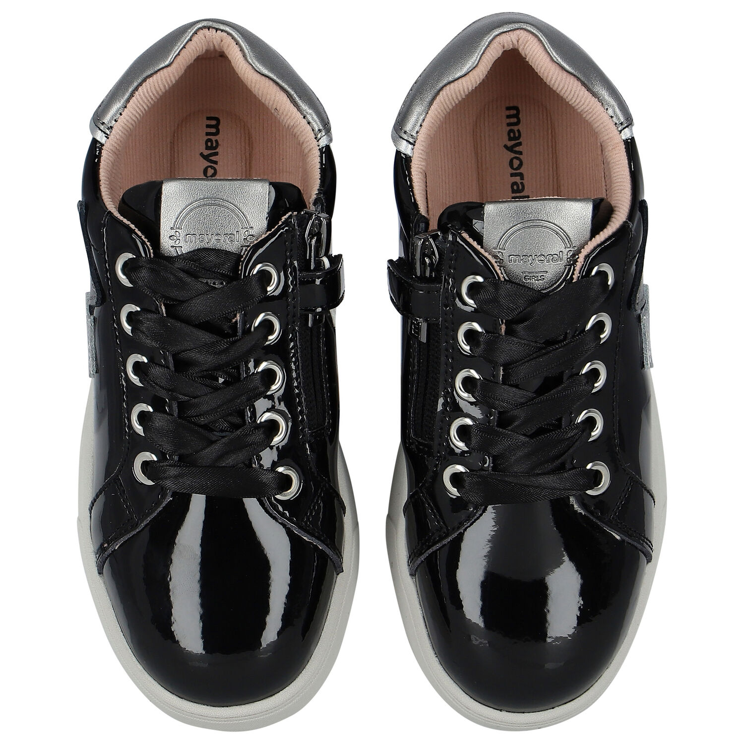 حذاء بنات رياضي باللون الأسود والفضي, 2, hi-res