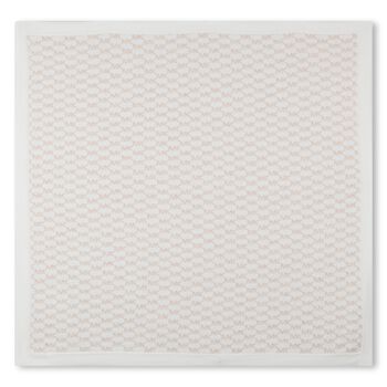 MICHAEL KORS بطانيه بنات باللون العاجى والوردى , 1 بطانيه بنات باللون العاجى والوردى