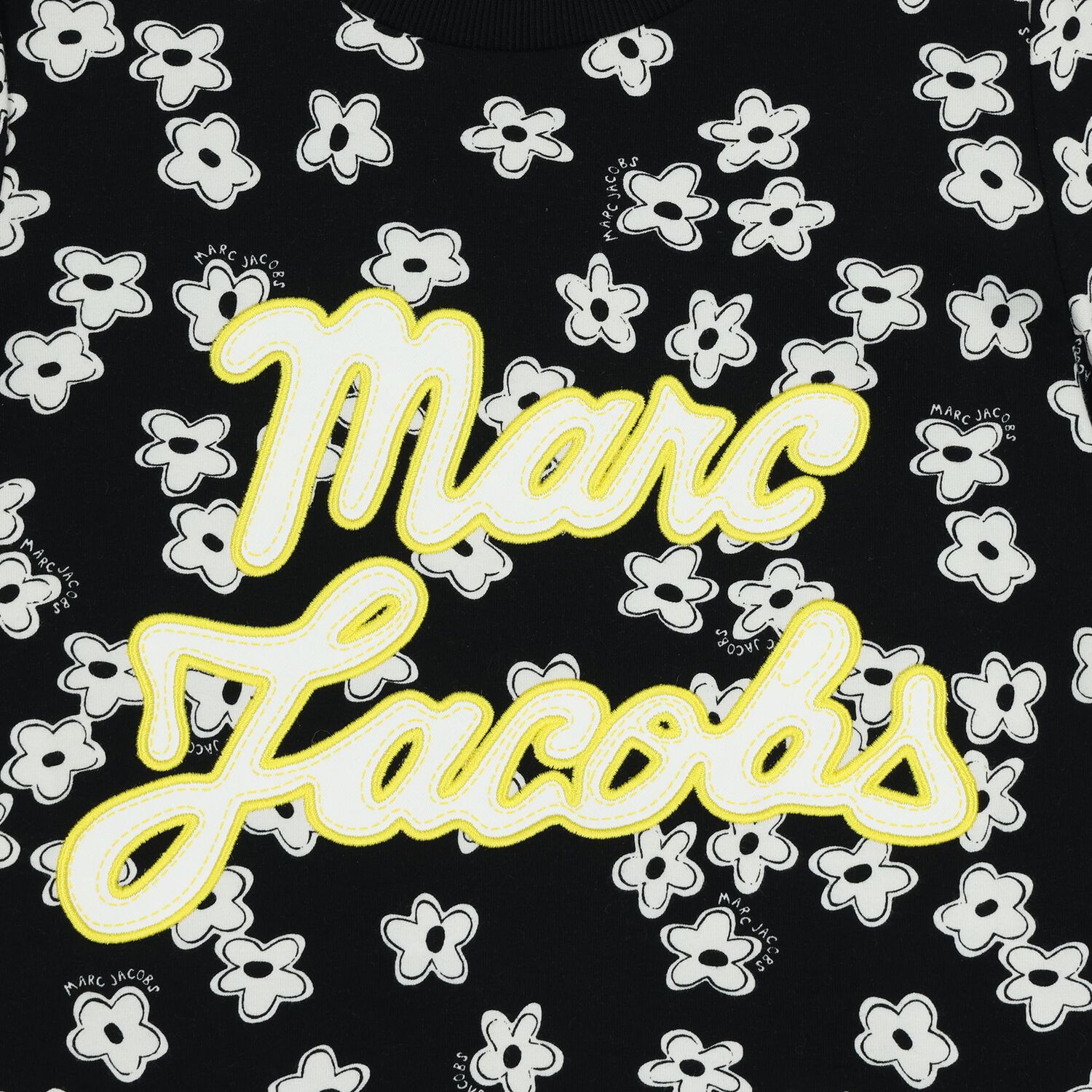 تيشيرت بطبعة الزهور باللون الأسود للبنات, 1, hi-res