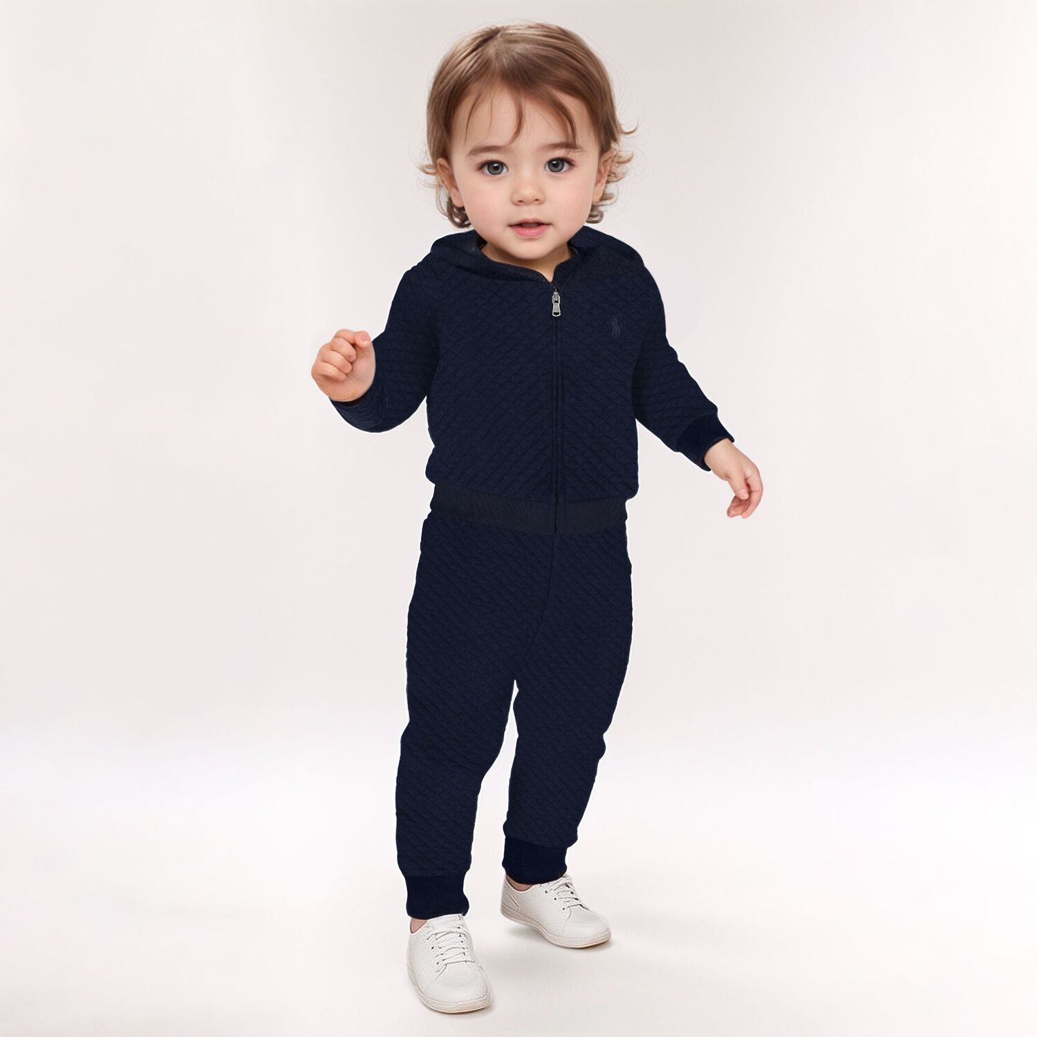 بدلة رياضية أولاد صغار بشعار تيدي باللون الكحلي, 1, hi-res