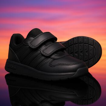 حذاء رياضي تينسور سويتش باللون الأسود