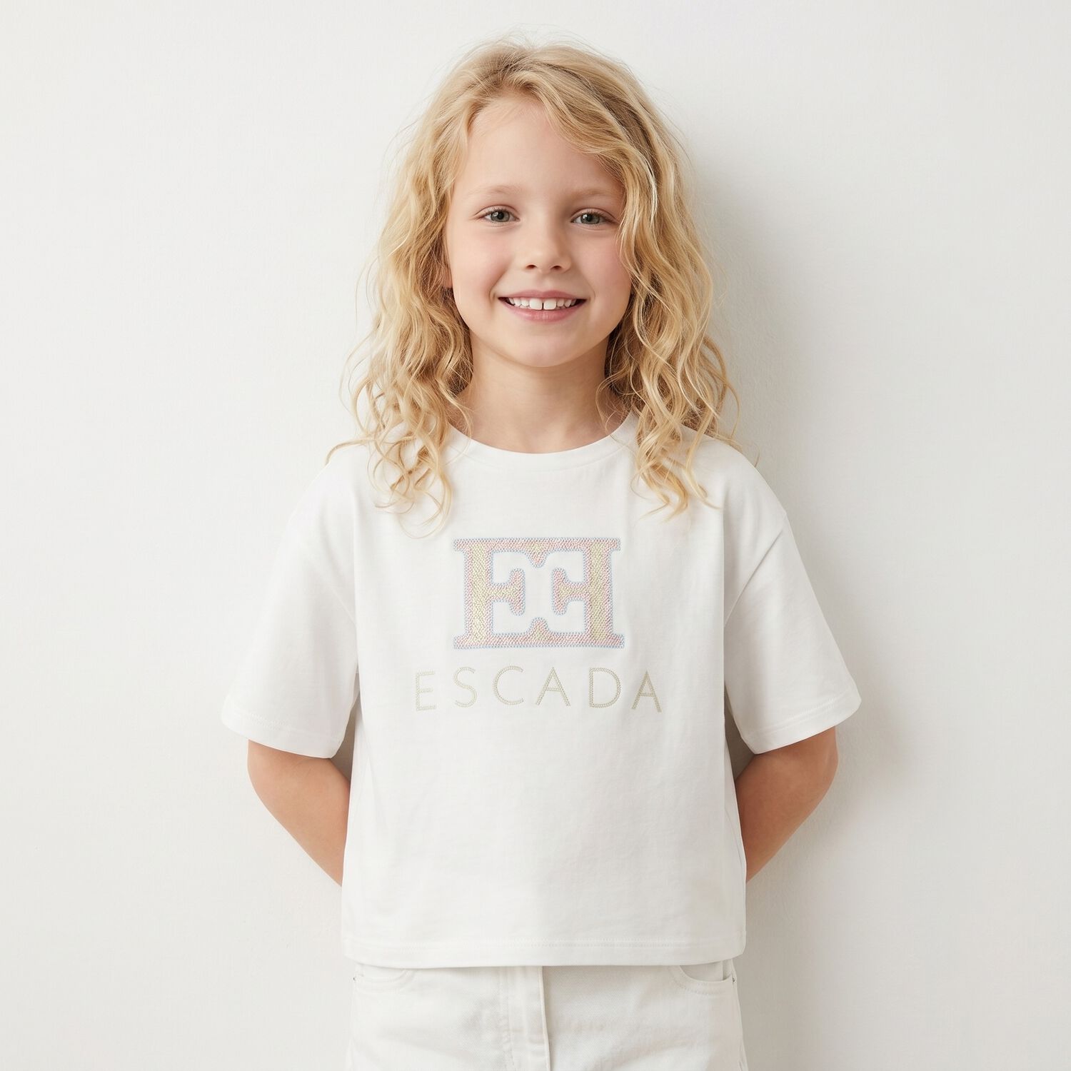 تيشيرت بنات بالشعار باللون الابيض , 1, hi-res