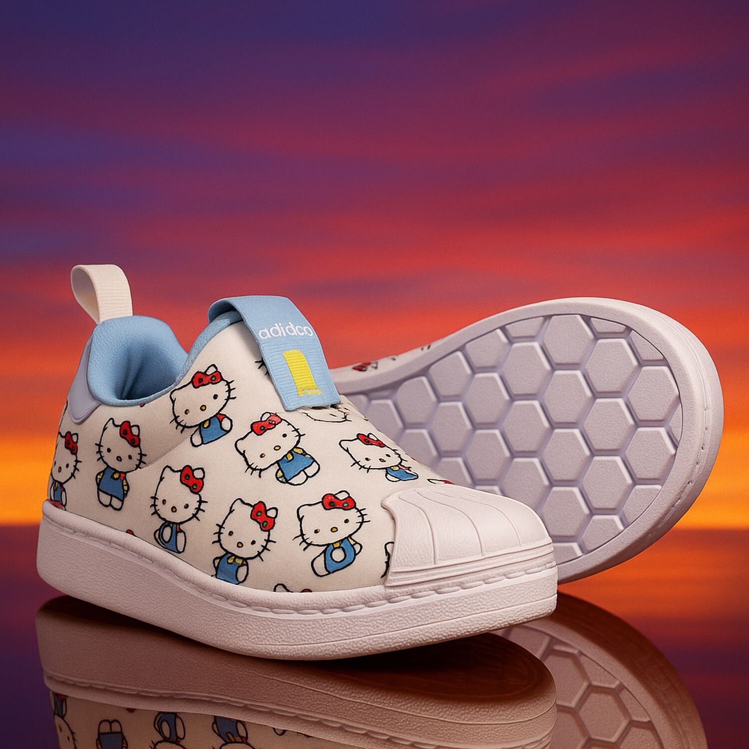 Girls White Superstar Hello Kitty Trainers, 1, hi-res image number null