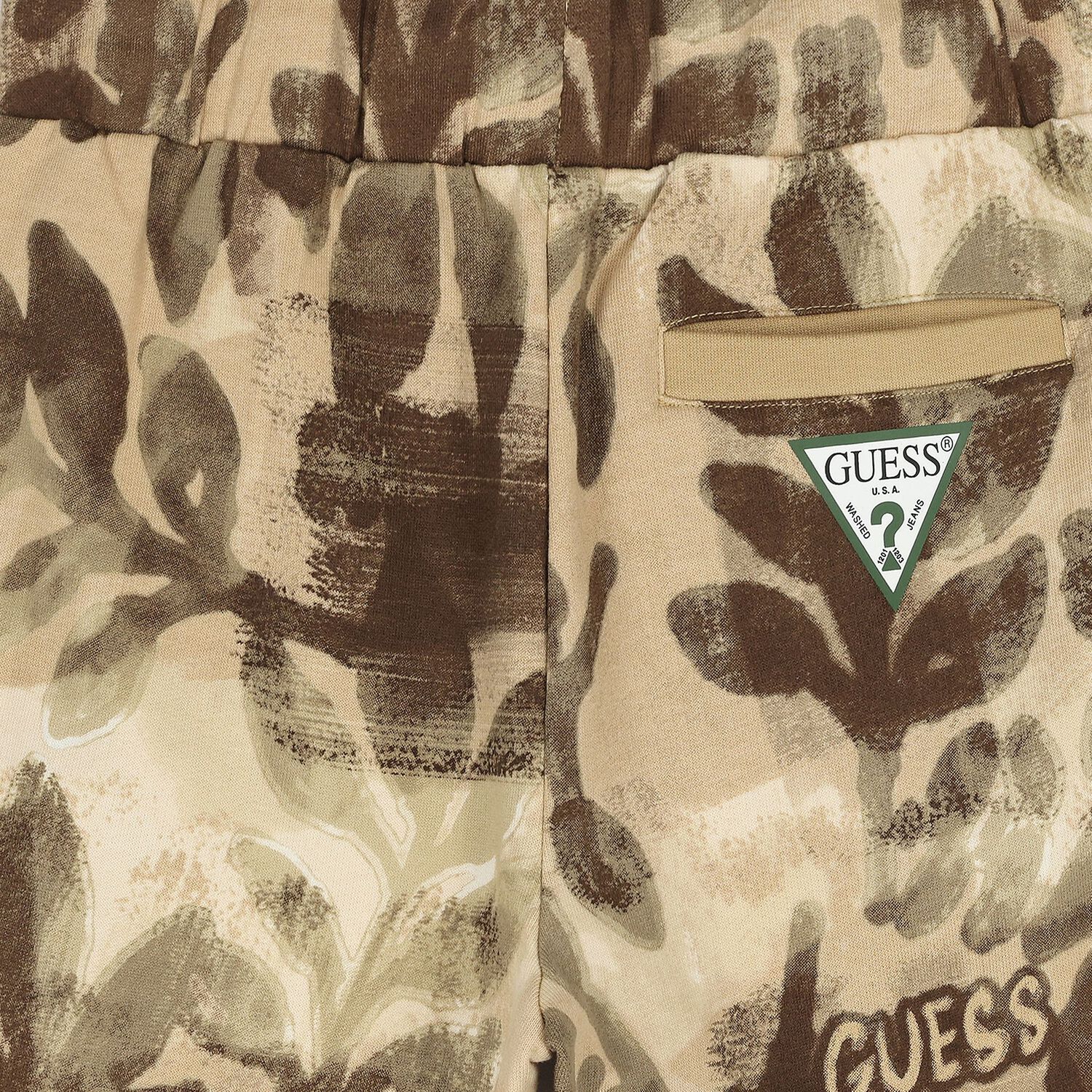 شورت اولاد بالشعار باللون البيج, 2, hi-res