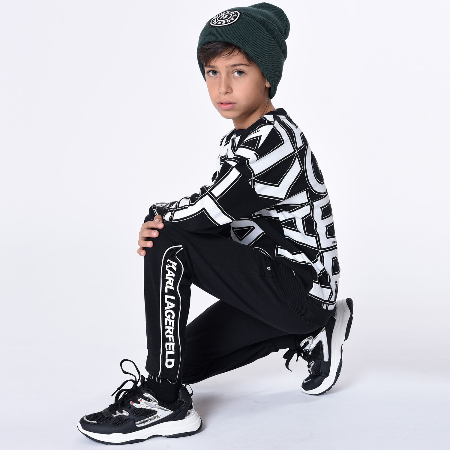 Boys Black Logo Sweatshirt, 1, hi-res